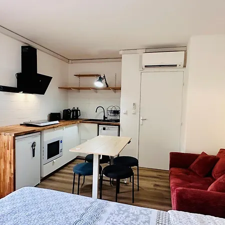 Apartment 40M2-Air Conditioning-Elevator-Underground Parking-Self Checkin! Appart Climatise 40M2-Ascenseur-Parking Souterrain -Arrivee Autonome Avignon Exterior foto